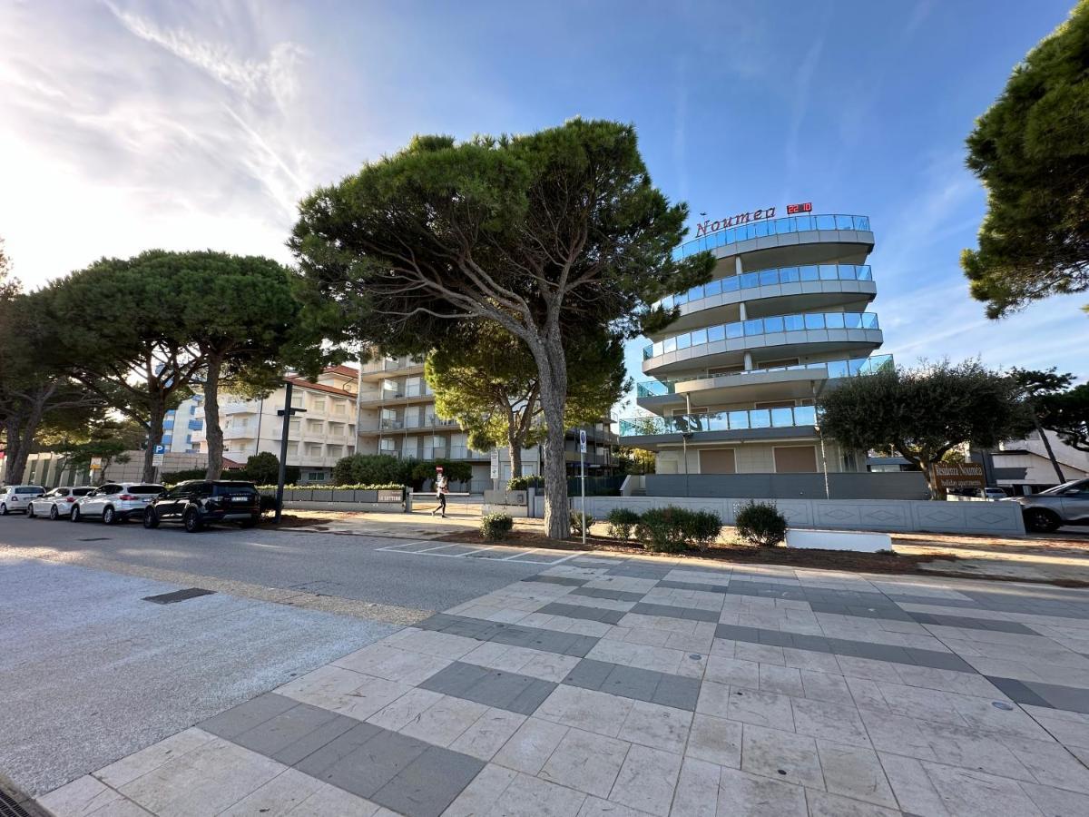 Beach Front Apartment Sabbiadoro لينانو سابيادورو المظهر الخارجي الصورة